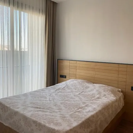Flat Near Marina And Center Апартаменты *